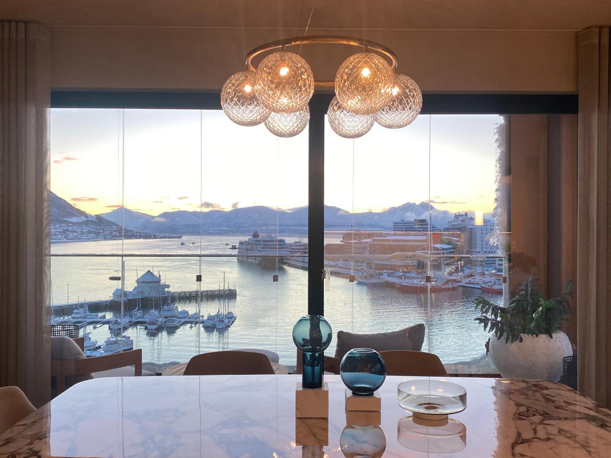 Vindlys Luxury Penthouse Apartment Тромсе Екстер'єр фото