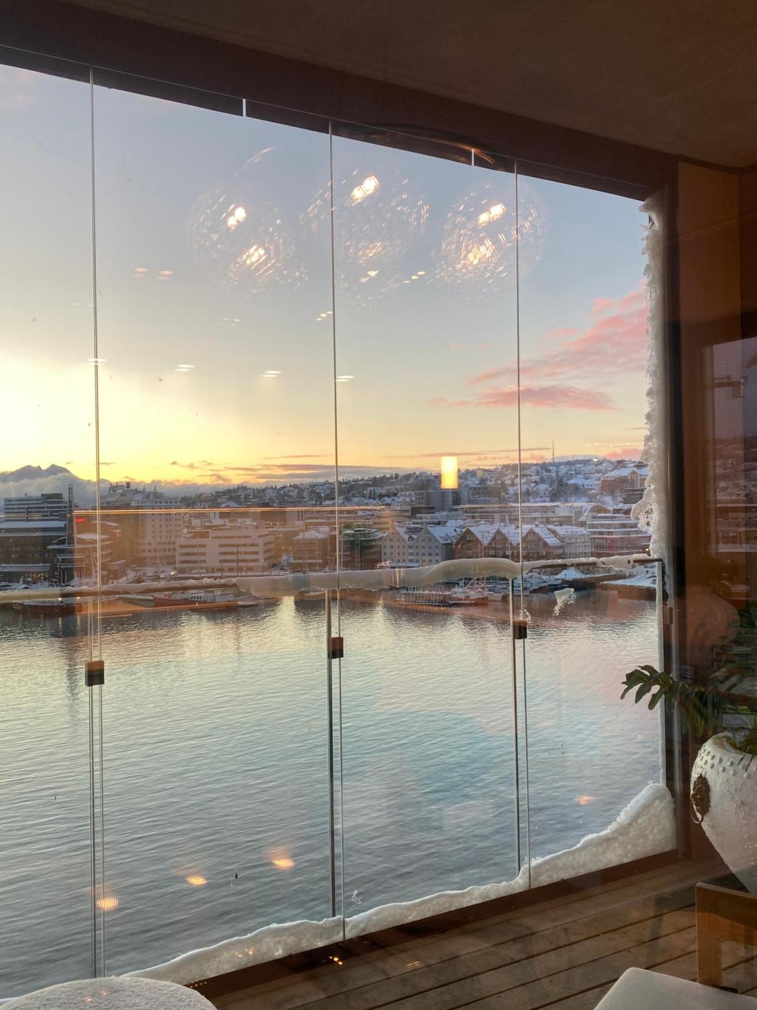 Vindlys Luxury Penthouse Apartment Тромсе Екстер'єр фото